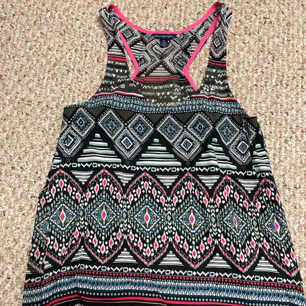 American Eagle small multi-color geometric pattern tank top